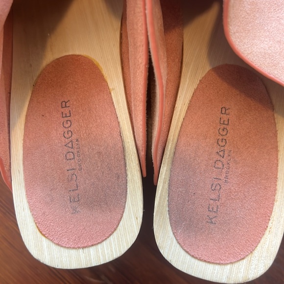 Kelsi Dagger Pink Suede clogs - 9.5 - Picture 6 of 9